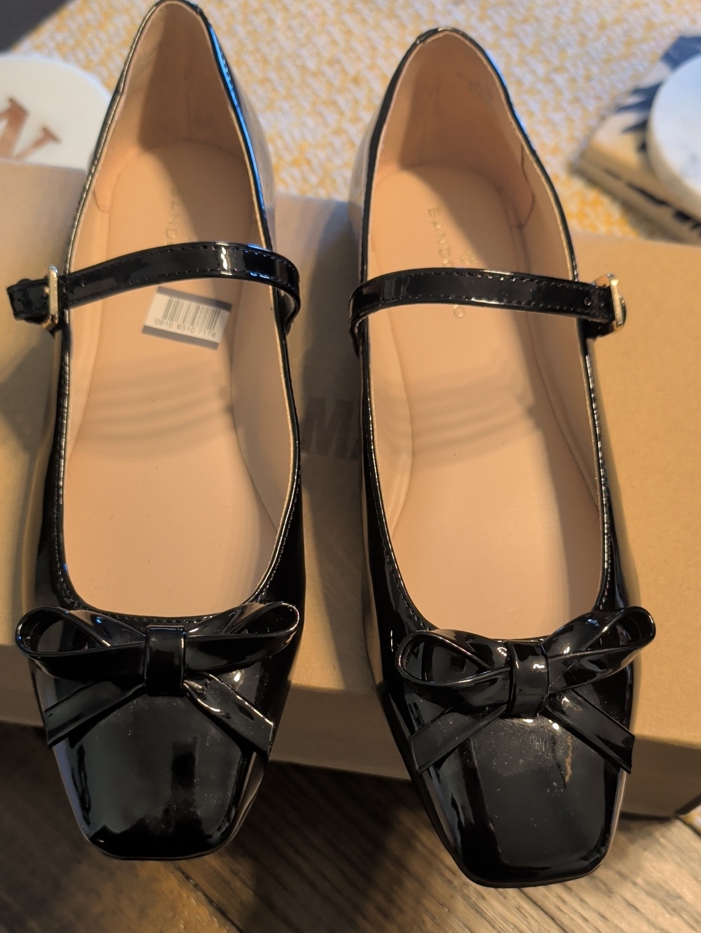 Bandolino Black Patent Mary Jane Flats with Bow